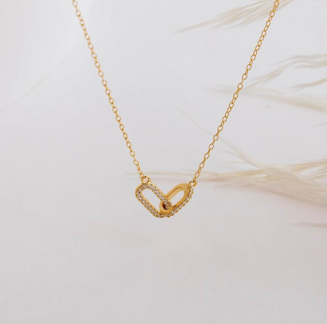 FOREVER NECKLACE