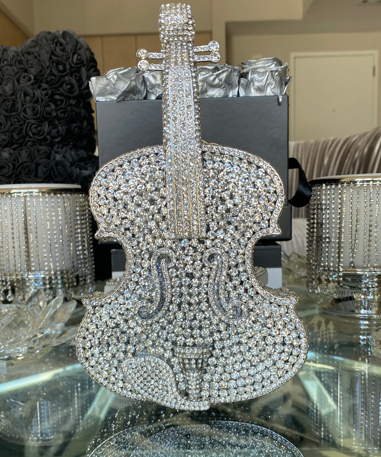 VIOLIN