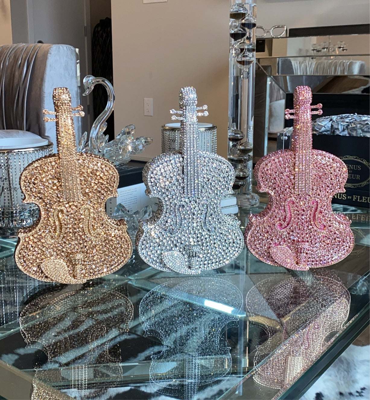 VIOLIN
