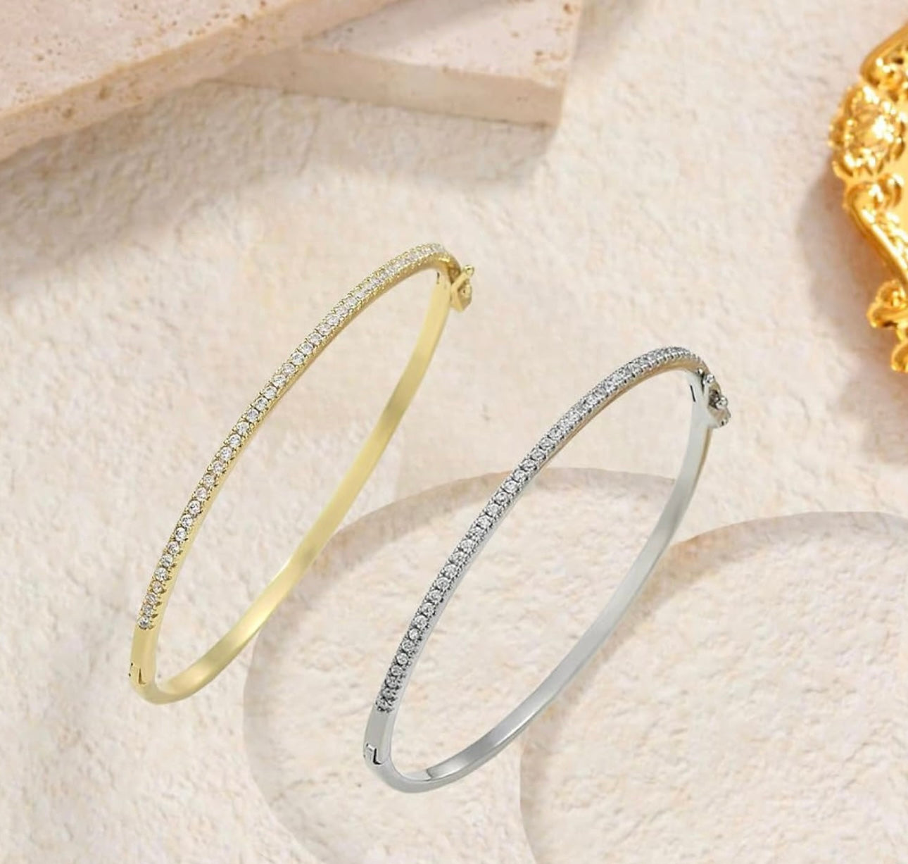 TENNIS BANGLE